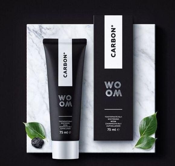 Woom tandpasta carbon+