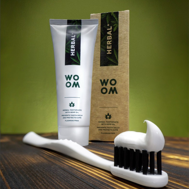 Woom tandpasta herbal+