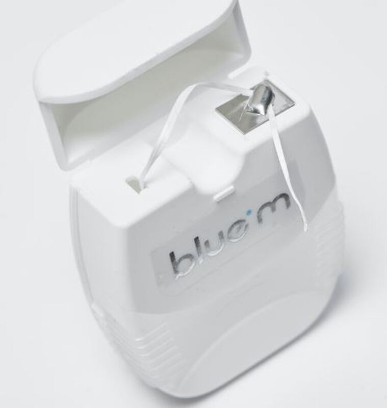 Bluem dental tape waxed mint (floss)